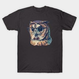 Barn Owl Brainiac: The Wise-Guy Spectacled Tee T-Shirt